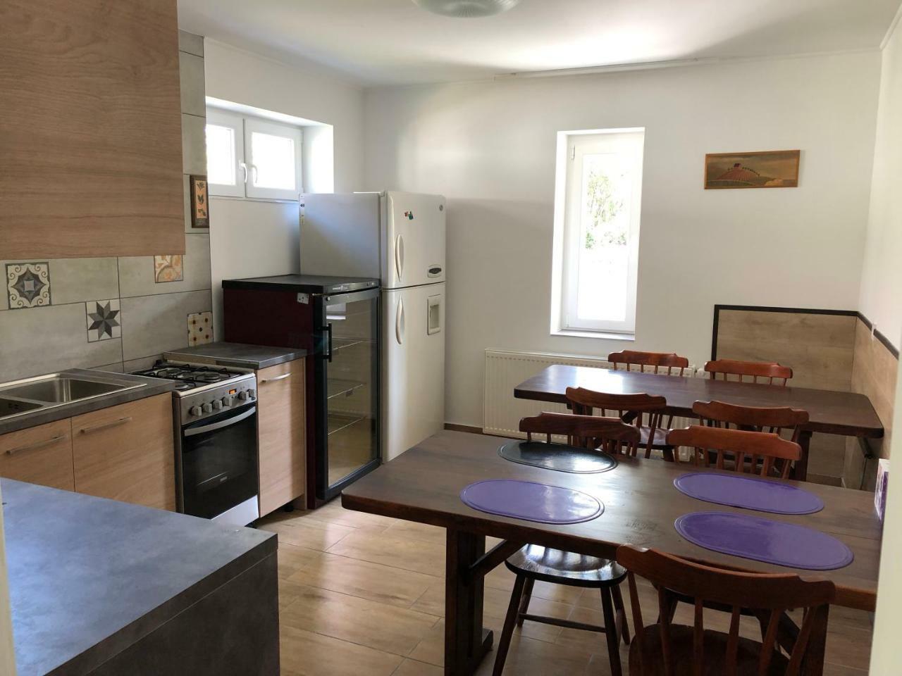 Juno Apartman Vendeghaz Miskolc Exteriör bild